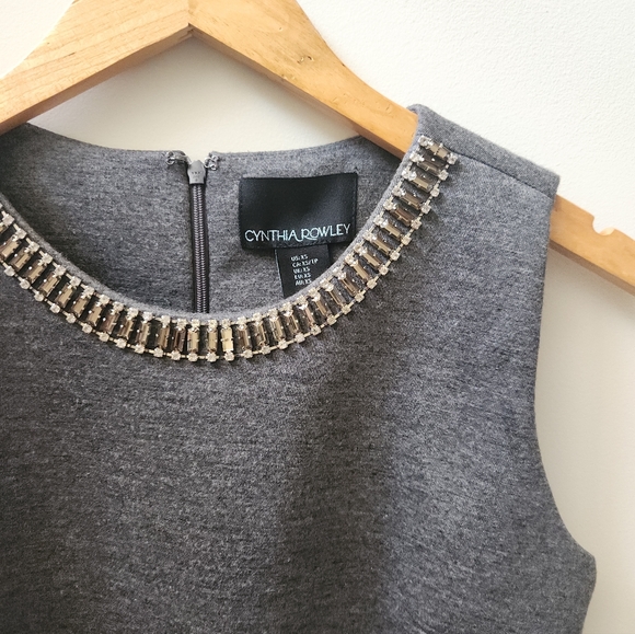 Cynthia Rowley Gray Embellished Neckline Cropped Sleeveless Tank Top XS - Picture 4 of 8